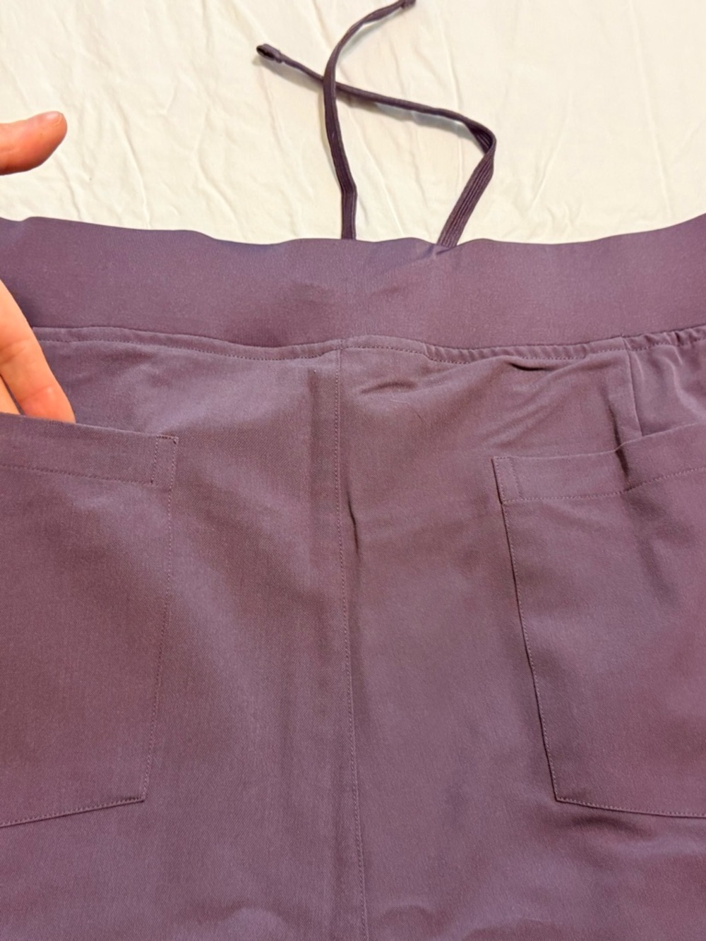 Mandala Women's 9-Pocket Jogger Scrub Pants - Dewberry - Picture 5 of 8